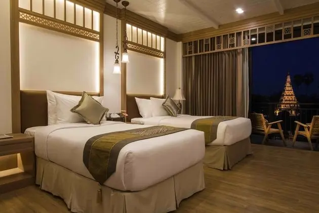 River Suite