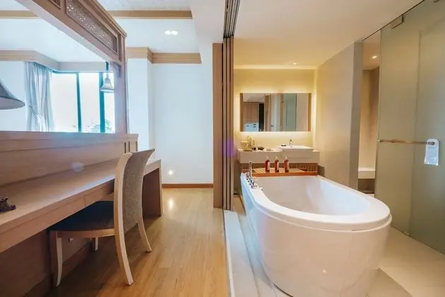 River Suite