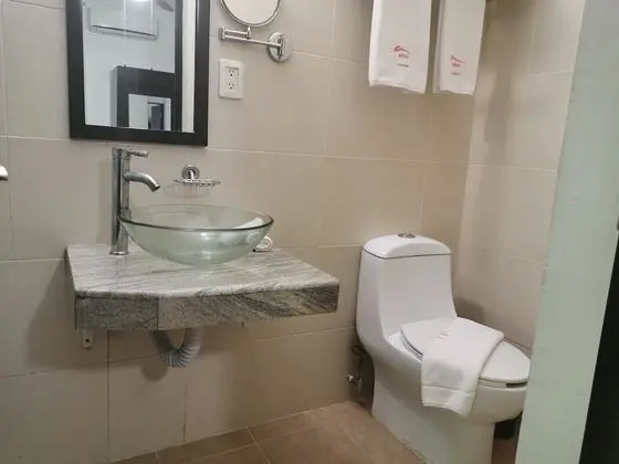 Deluxe Oda, Sigara İçilmez