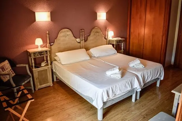 Comfort Tek Büyük Yataklı Oda