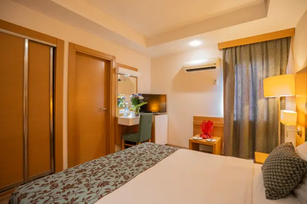 https://images.etstur.com/imgproxy/resize/2560x1440/files/images/hotelImages/etsrooms/888/Marbel_Hotel_By_Palmwings_20251223104734_0.png
