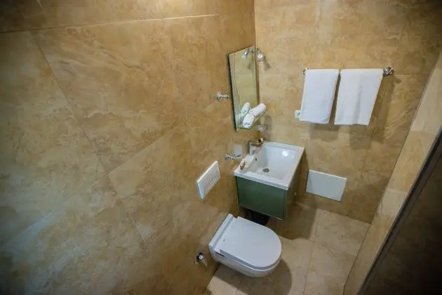 Deluxe Üç Kişilik Oda