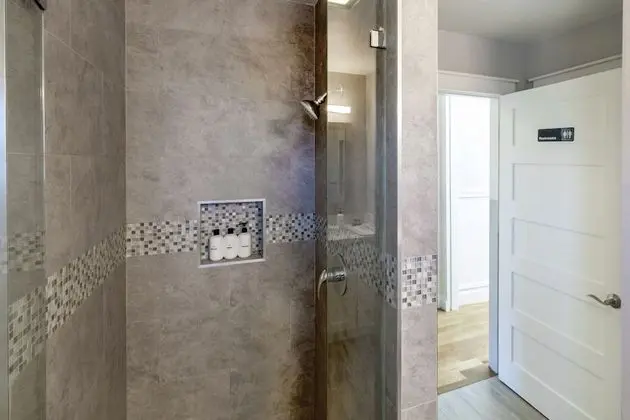 Standard Stüdyo, Şehir Manzaralı