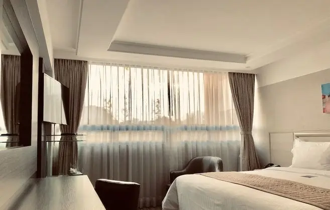 Luxury Oda, 1 En Büyük (King) Boy Yatak