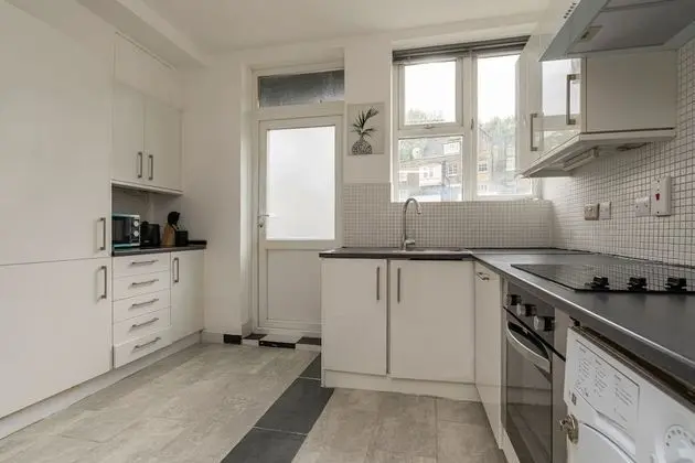 Apart Daire, Banyolu/Duşlu