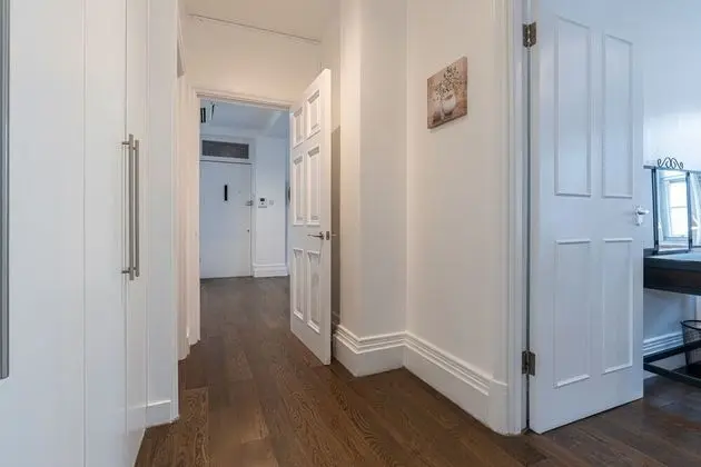 Superior Apart Daire, Banyolu/Duşlu (in Marble arch )
