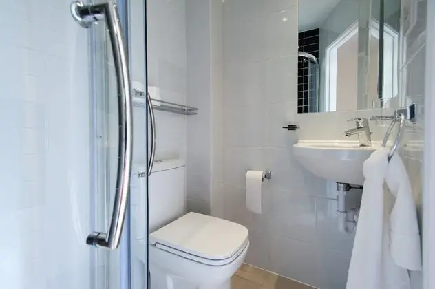 Family Oda, Özel Banyo (for 6 people)