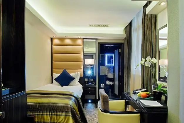 Deluxe Tek Kişilik Oda