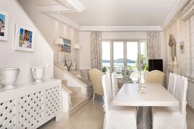 Villa, 3 Yatak Odası, Deniz Manzaralı