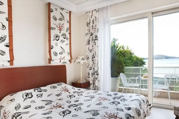 Villa, 4 Yatak Odası, Deniz Manzaralı