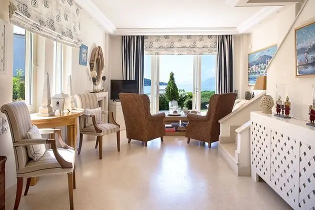 Villa, 4 Yatak Odası, Deniz Manzaralı