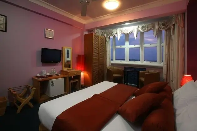 Super Deluxe Room