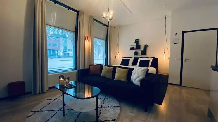 Deluxe Stüdyo Süit