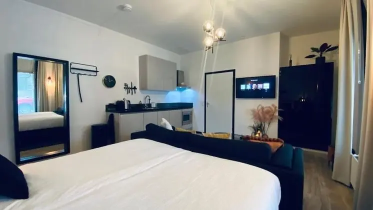 Deluxe Stüdyo Süit