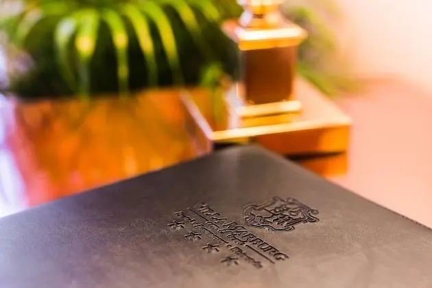 Tek Büyük Yataklı Oda, Balkon