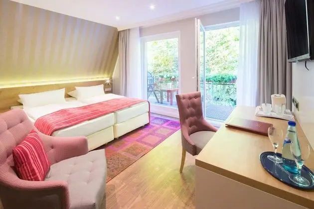 Deluxe Oda (back side)