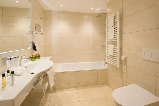 Deluxe Oda (back side)