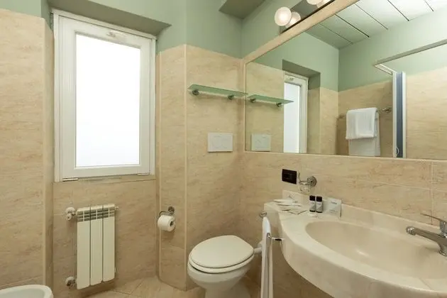 Superior Üç Kişilik Oda