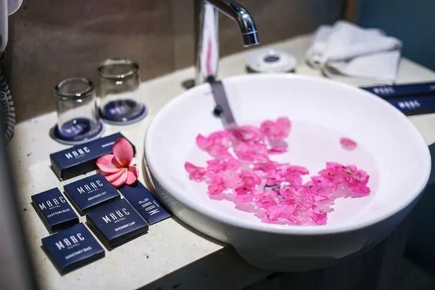 Deluxe Tek Büyük Yataklı Oda (Chamber)