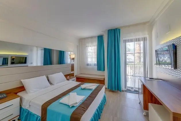 https://images.etstur.com/files/images/hotelImages/TR/50800/l/Marcan-Beach-Oda-384156.jpg