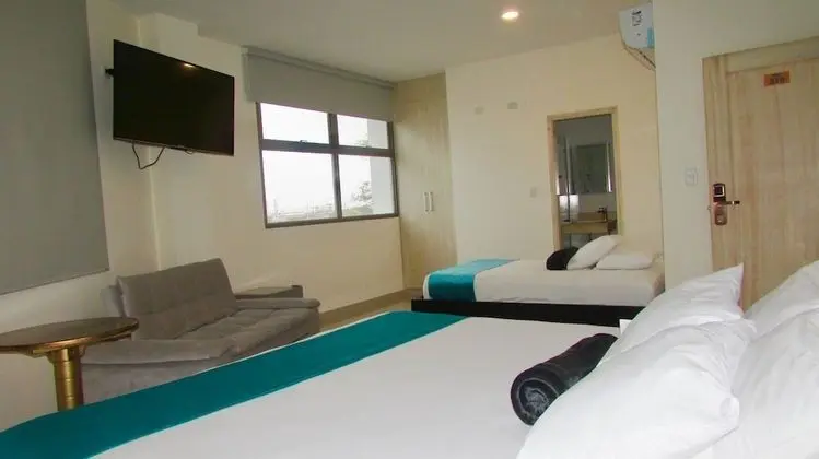 Habitacion triple Aire Acondicionado