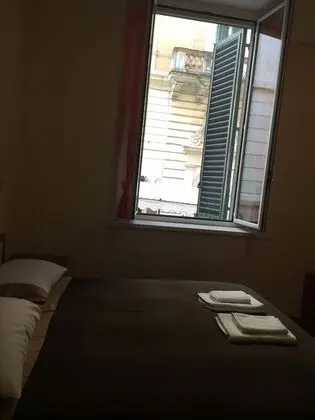 Dört Kişilik Oda, Ortak Banyo