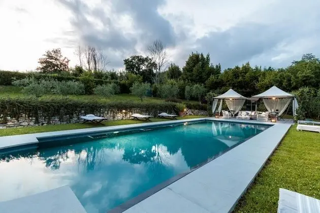 Villa, Sigara İçilebilir