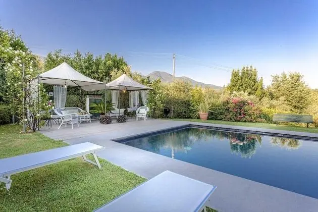 Villa, Sigara İçilebilir