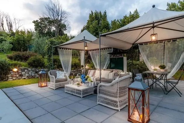 Villa, Sigara İçilebilir