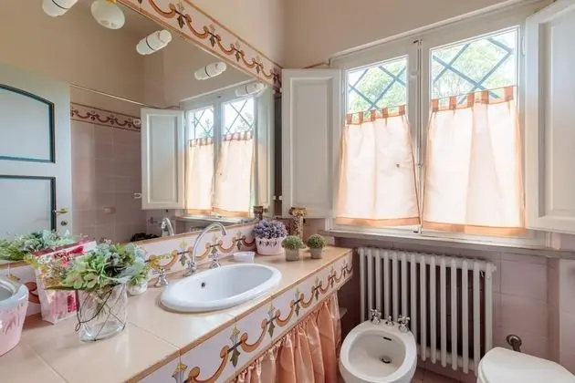 Villa, Sigara İçilebilir