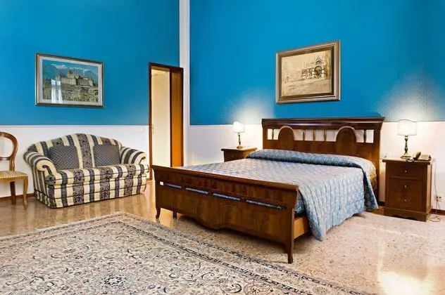 Junior Stüdyo Süit