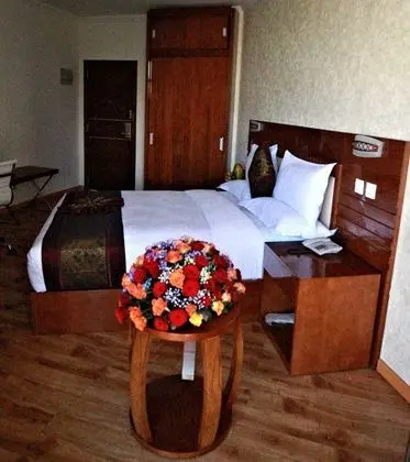 Deluxe Oda, 1 Büyük (Queen) Boy Yatak, Engellilere Uygun, Balkon