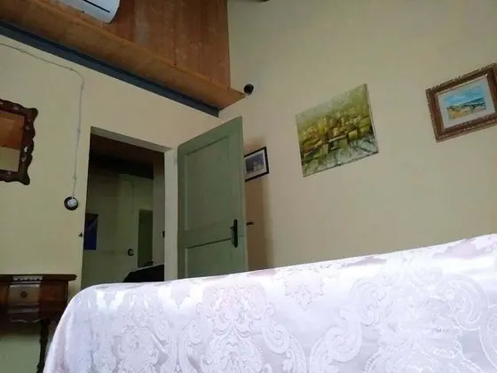 Comfort Üç Kişilik Oda, Bahçe Manzaralı