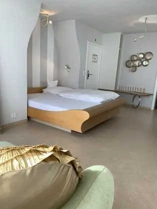 Tek Büyük Yataklı Oda