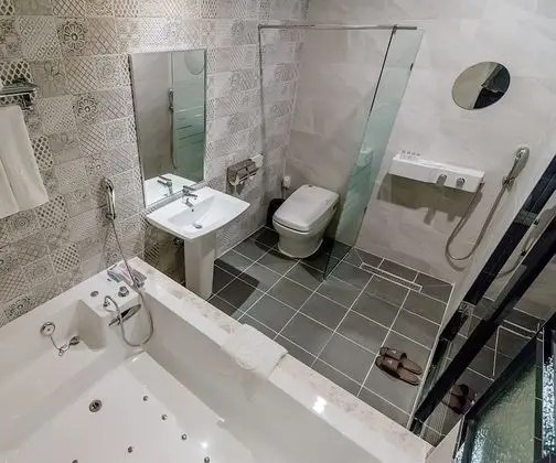 Deluxe Tek Büyük Yataklı Oda