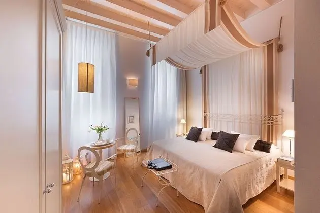 Economy Tek Büyük Yataklı Oda