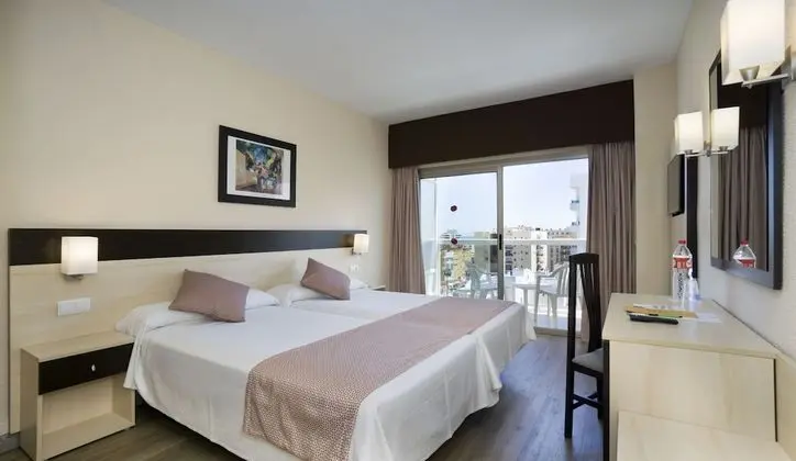 Üç Kişilik Oda, Teras (3 adults)