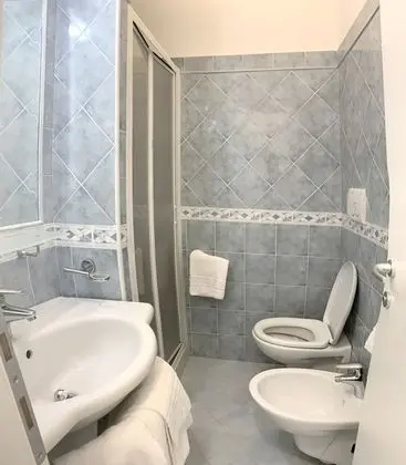 Tek Büyük Yataklı Oda, Balkon, Deniz Manzaralı