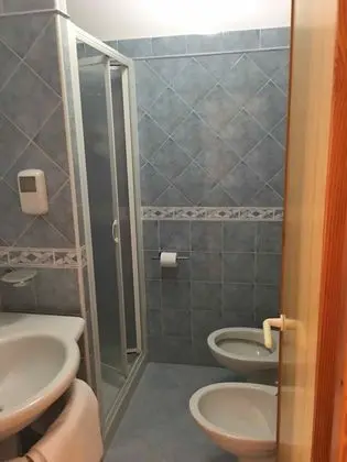 Tek Büyük Yataklı Oda, Balkon, Deniz Manzaralı