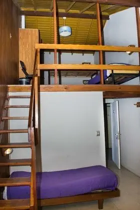 Ortak Ranzalı Oda, Karma Ranzalı Oda, Ortak Banyo