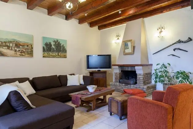 Family Kır Evi