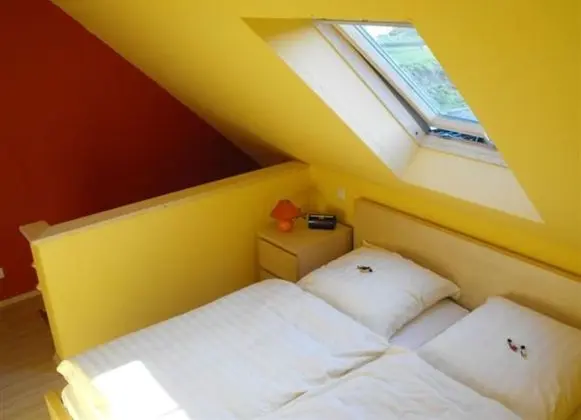 Tek Büyük Yataklı Oda