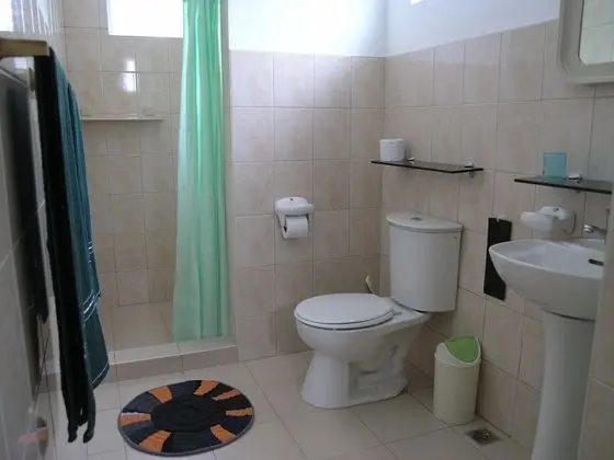 Kır Evi (Hideaway)