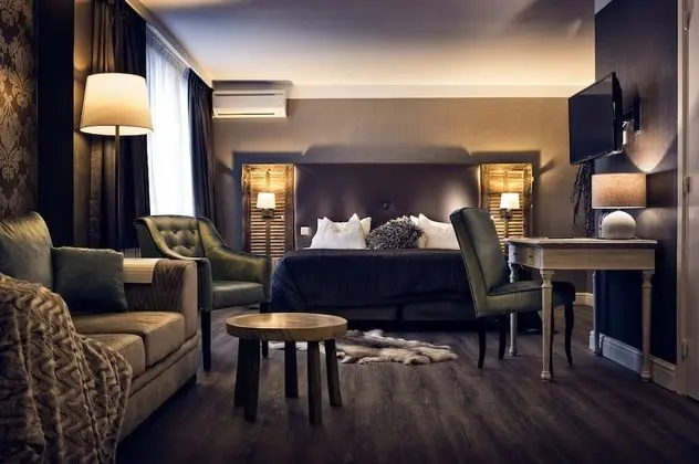 Deluxe Tek Büyük Yataklı Oda