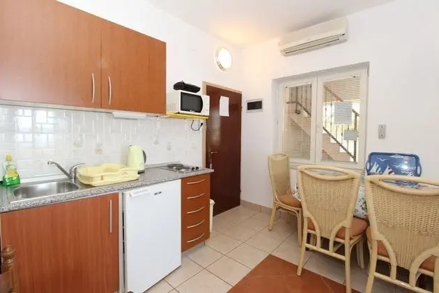 Apart Daire (Mare-200 m from the beach - A1(2+2))