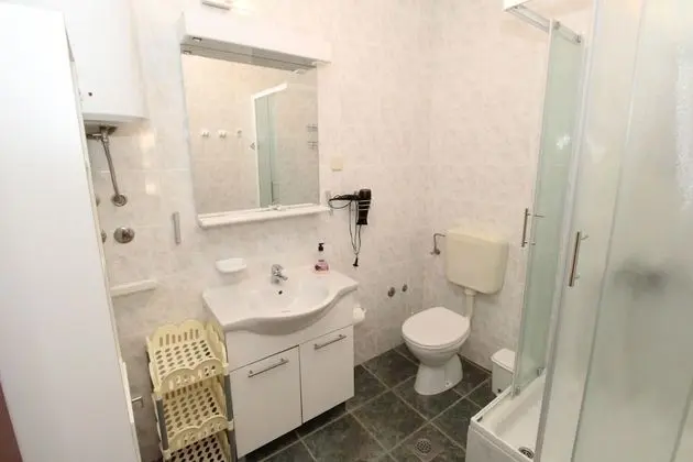 Apart Daire (Mare-200 m from the beach - A1(2+2))