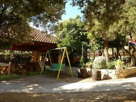 Apart Daire (Mare-200 m from the beach - A1(2+2))