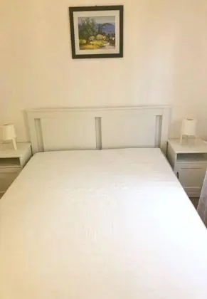 Ev (Mare - 50 m from beach - H(8+3))