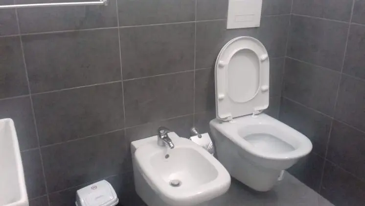Tek Büyük Yataklı Oda, Balkon