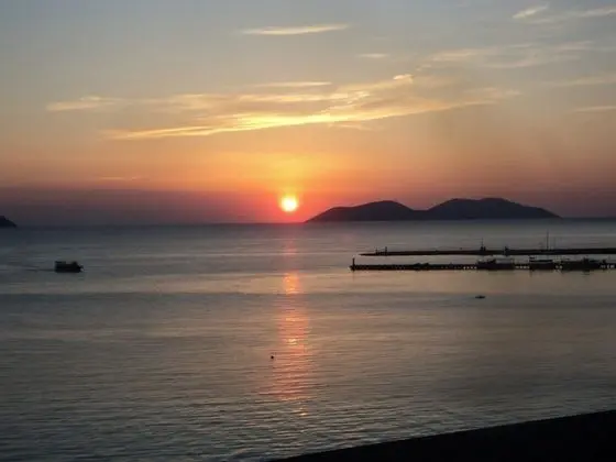 Tek Büyük Yataklı Oda, Balkon